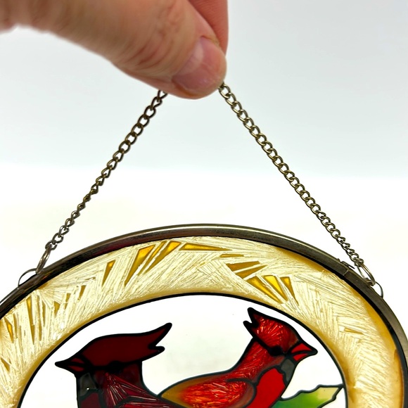 Vintage 7” painted stained  glass “style” Cardinal & holly berries   sun catcher - Picture 2 of 6